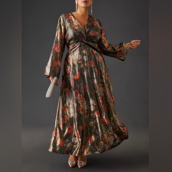 Caballero Dresses & Skirts - Anthropologie Caballero NWT Metallic Floral Maxi Dress Long Sleeve Sz Med Shiny